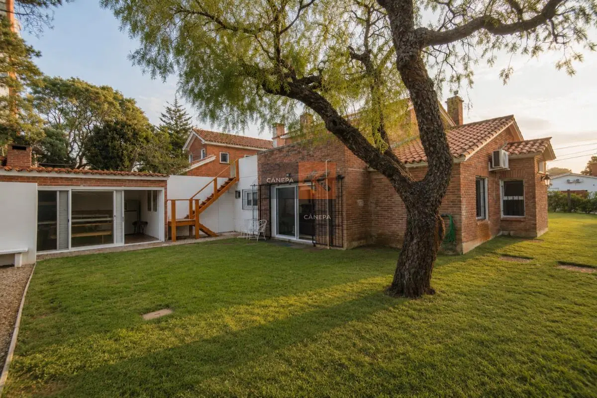 Casa en venta en mansa de 4 dormitorios 3