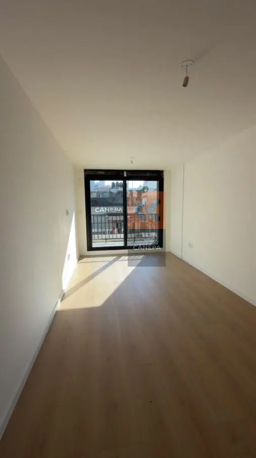 Venta monoambiente en Parque Rodó 4
