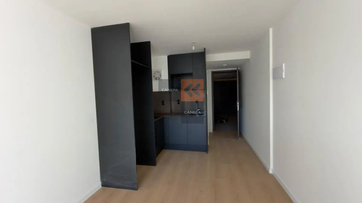 Venta monoambiente en Parque Rodó 5
