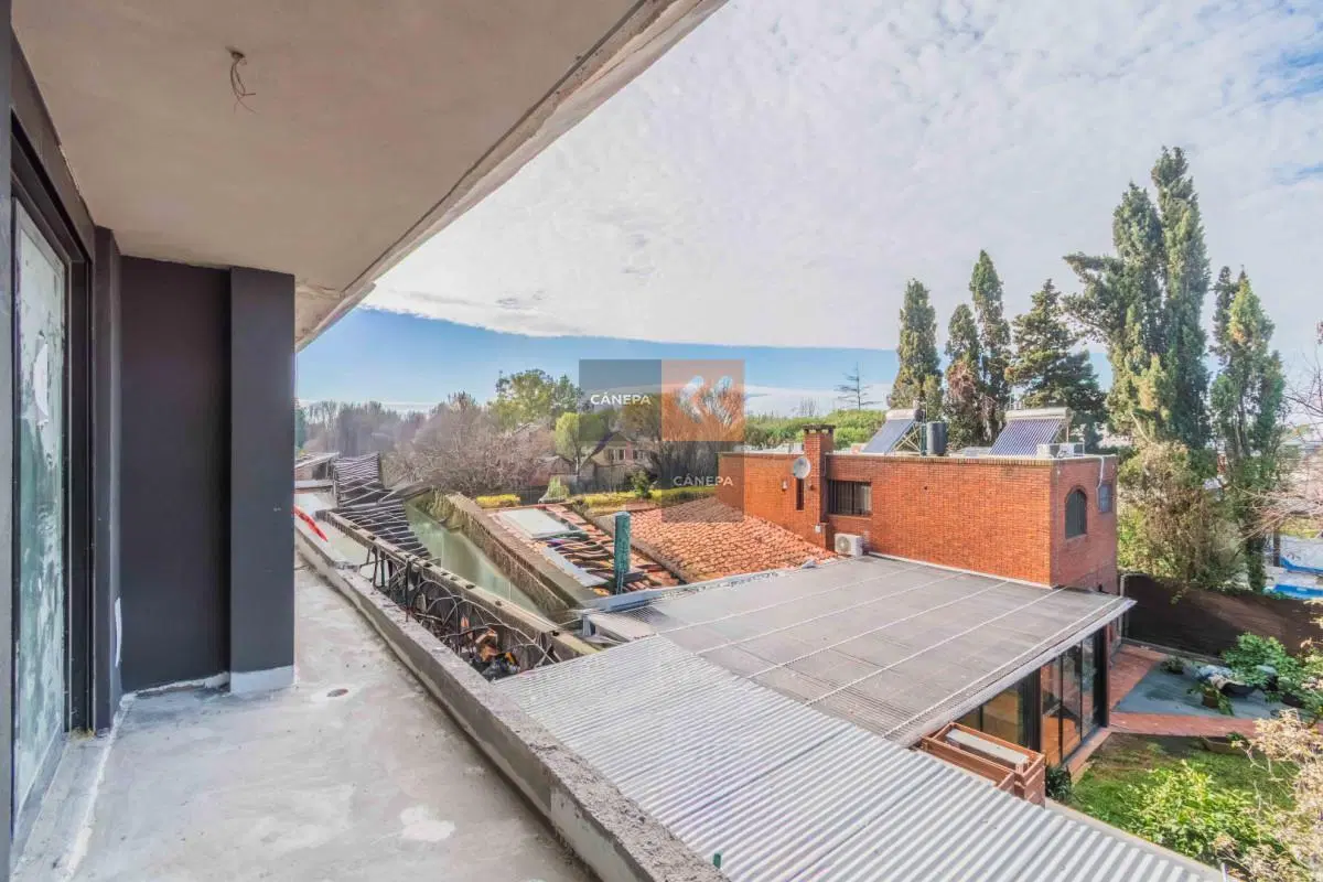 Venta apartamento de 2 dormitorios en Carrasco 3