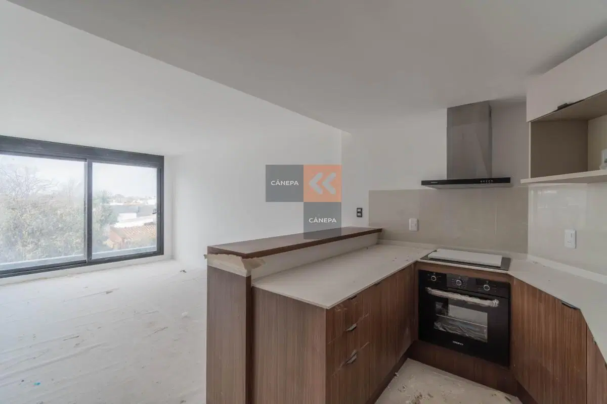 Venta apartamento de 2 dormitorios en Carrasco 2
