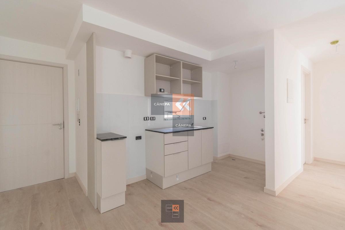 Foto de Alquiler apartamento de 2 dormitorios en Tres Cruces, imagen 3