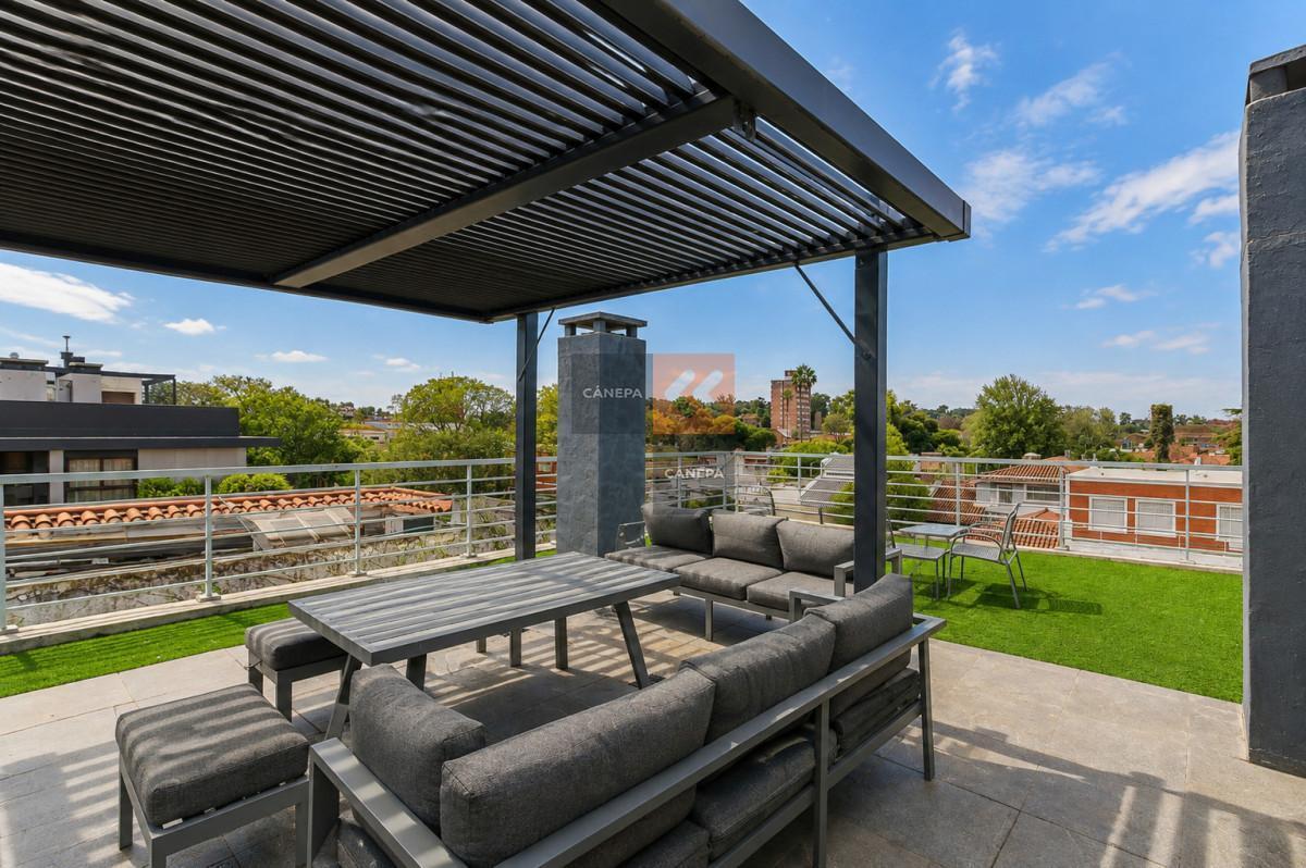 Foto de Venta apartamento de 2 dormitorios + terraza con parrillero en Malvín, imagen 3