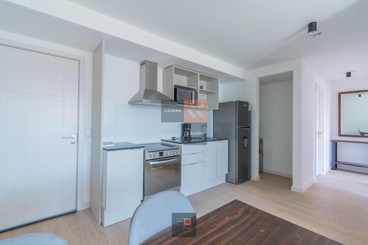 Foto de Apartamento en Tres Cruces piso alto con terraza, imagen 2