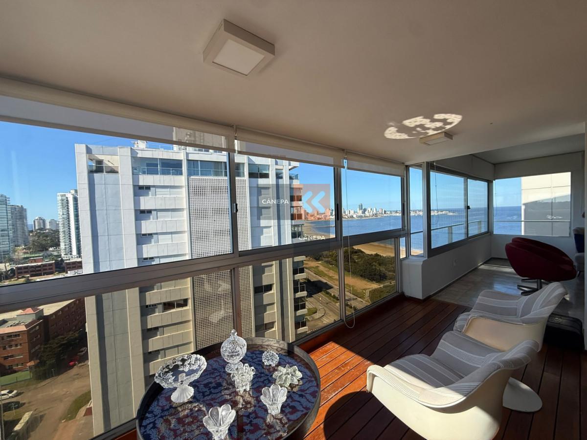 Foto de Apartamento con vista a la mansa de 2 dormitorios totalmente reciclado, imagen 3