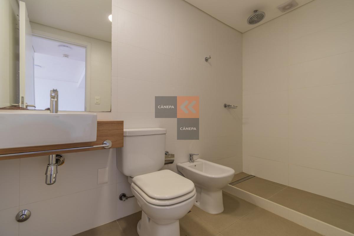 Foto de Venta con renta apartamento de 1 dormitorio en Malvin, imagen 5