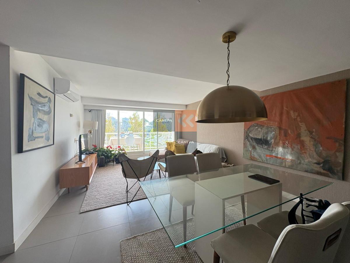 Foto de En venta apto 3 dormitorios en torre de categoría, imagen 2