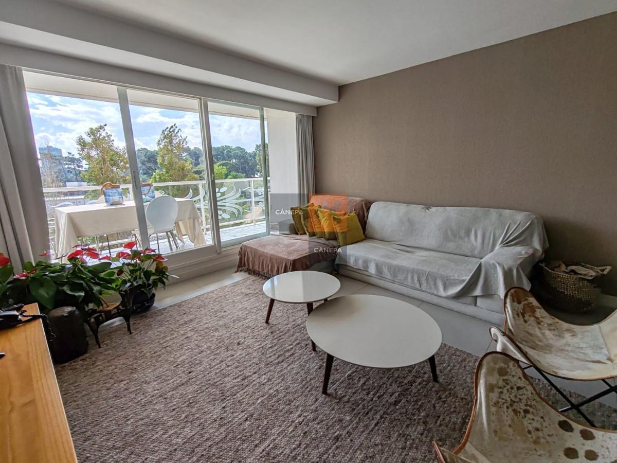 Foto de En venta apto 3 dormitorios en torre de categoría, imagen 4
