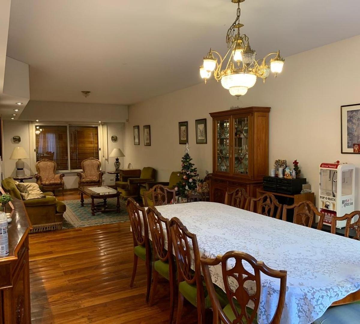 Foto de chalet de 5 ambientes con cohera y jardin, imagen 4