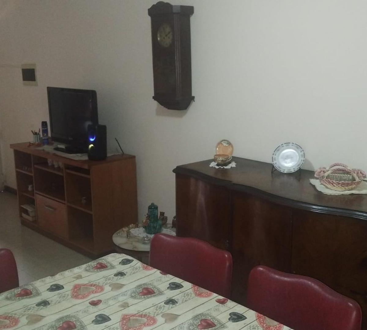 PH Tipo Casa de 3 Ambientes C/cochera y Patio 2