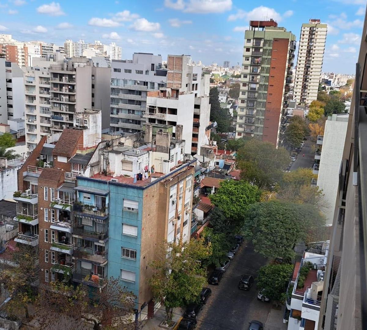 Foto de Departamento de 4 ambientes con Cochera y 2 balcones, imagen 4