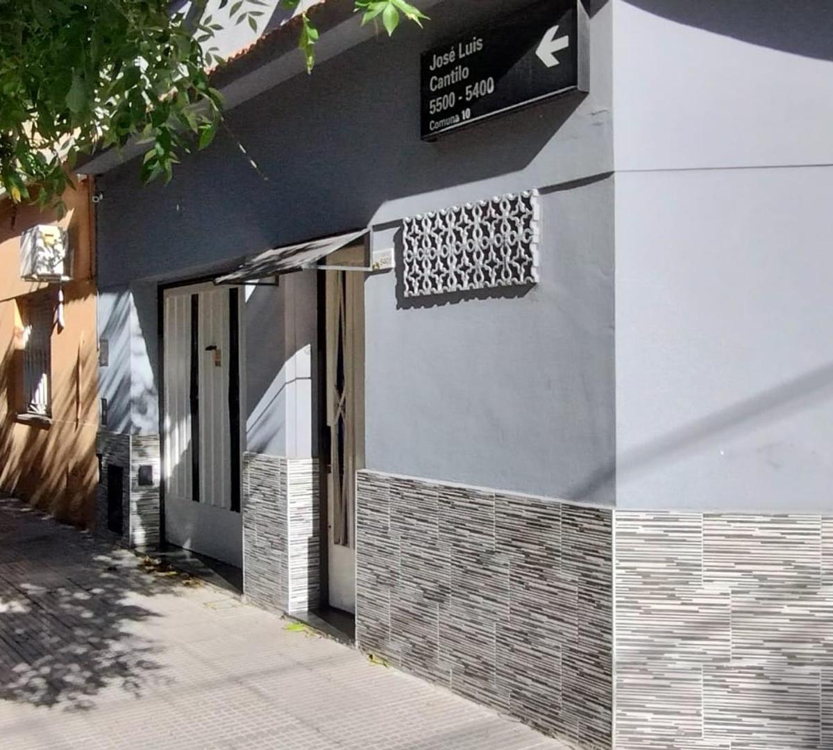 Casa de 4 Abientes con Cohera y Terraza 1