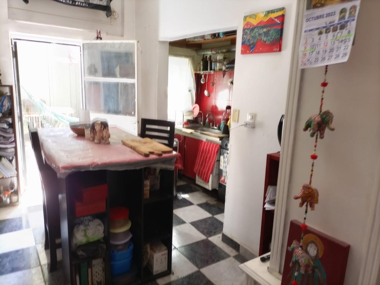 Foto de ph tipo casa de 3 amb y medio al frente con patio sin expen, imagen 3