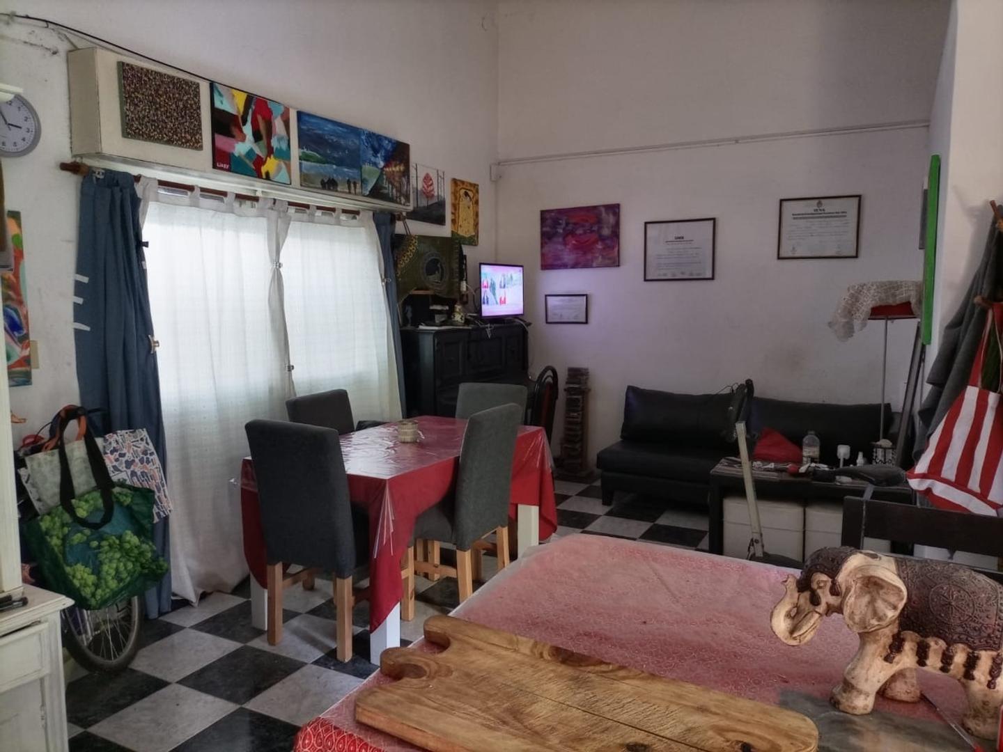 Foto de ph tipo casa de 3 amb y medio al frente con patio sin expen, imagen 4