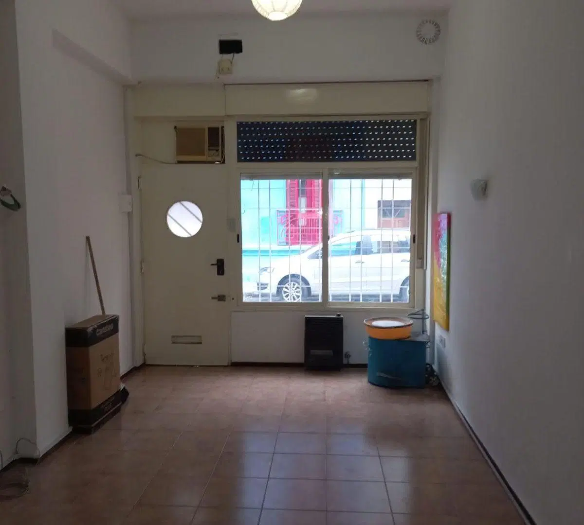 SHOWROOM/OFICINA/CONSULTORIO Luminoso Entrada Independiente de La Calle Apto Profesional 2