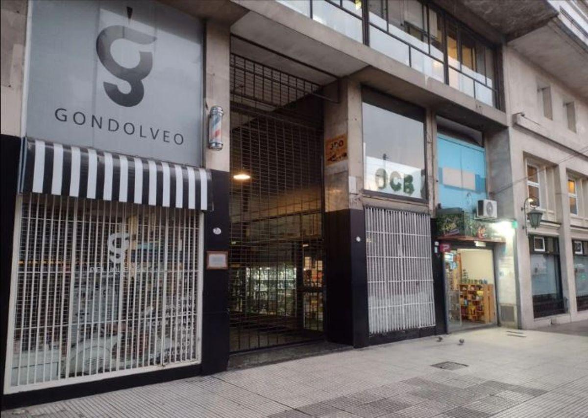 Foto de Local 25 mts. en Galeria Excelente Ubicacion / Actualmente Alquilado, imagen 2