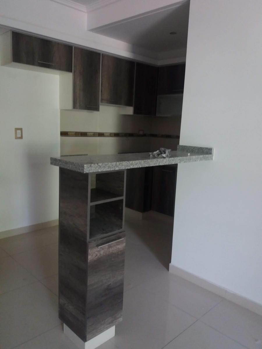 Foto de HERMOSO MONOAMBIENTE DE CATEGORIA CON BALCON, LINIERS !!!, imagen 3