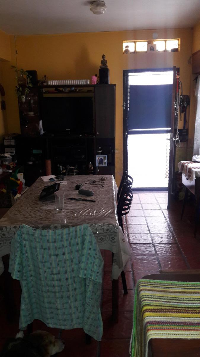 Venta PH de 2 y 3 Ambientes Al Frente con Garage Ideal Dos Familias, Liniers 2