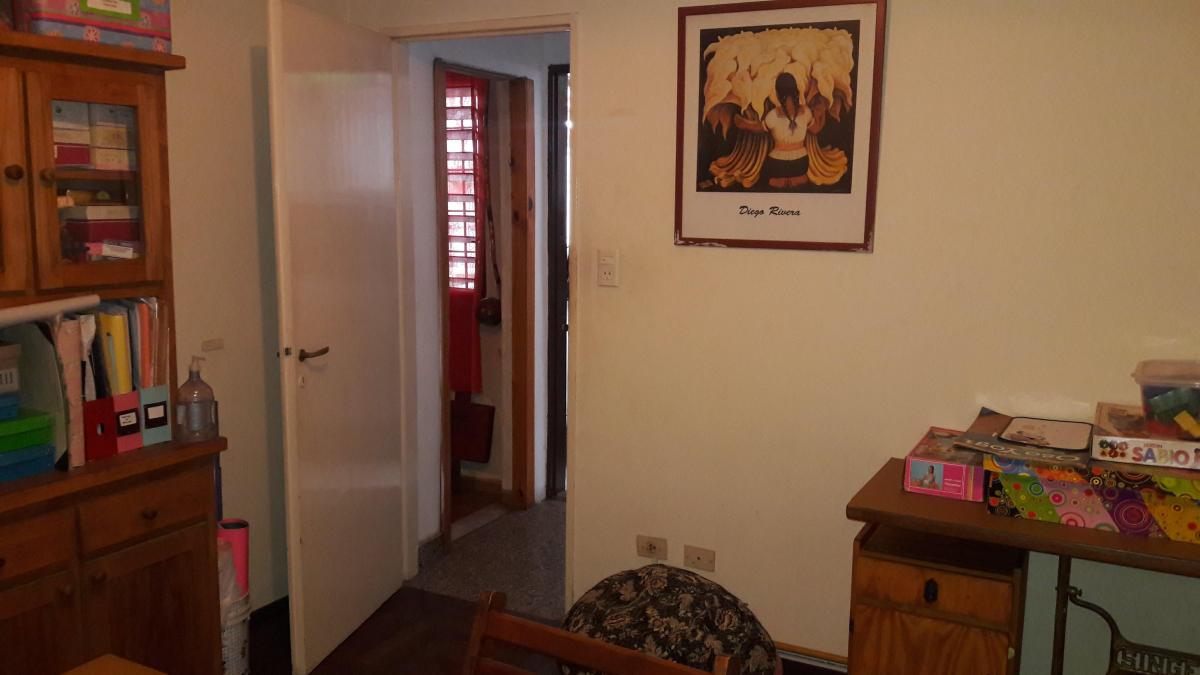 Foto de VENTA PH de 2 y 3 Ambientes Al Frente con Garage Ideal Dos Familias, imagen 4