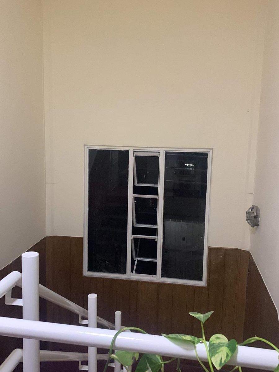 Foto de REBAJADISIMO- VENTA URGENTE DTO. 3 AMBIENTES, CLAYPOLE PCIA.BS-AS !, imagen 4