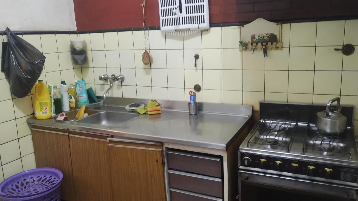 Amplio PH de 3 Amb. con Patio y Taller Mecanico 1