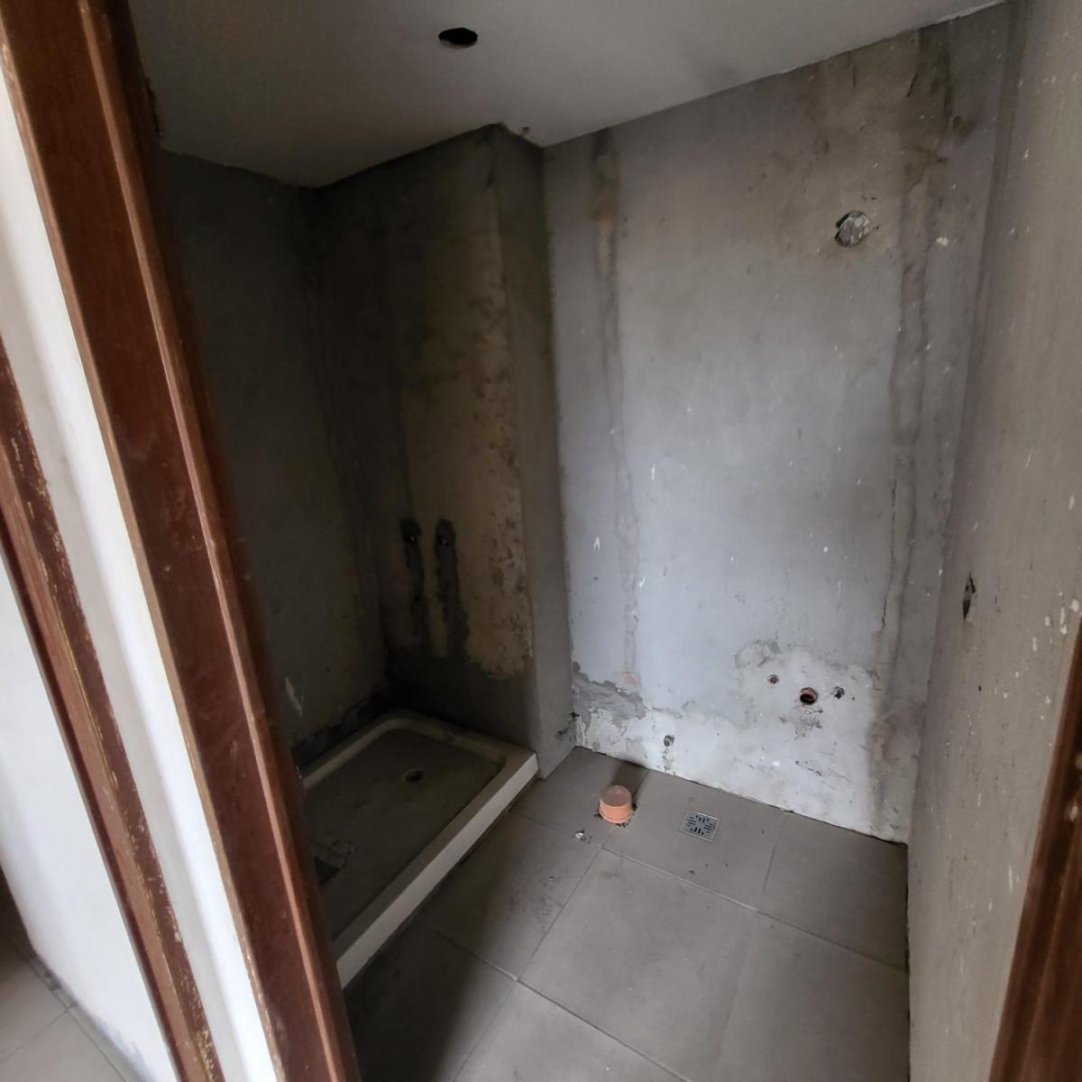 Venta Departamento de 3 Ambientes con Balcon Al Frente, Floresta! 3