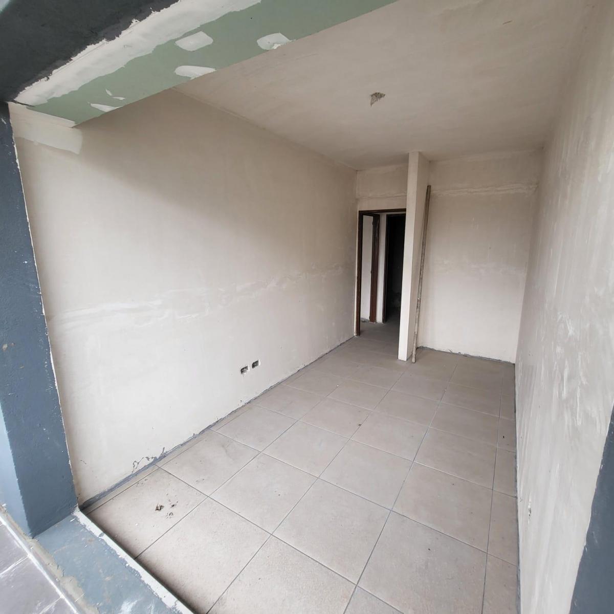 Venta Departamento de 3 Ambientes con Balcon Al Frente, Floresta! 5