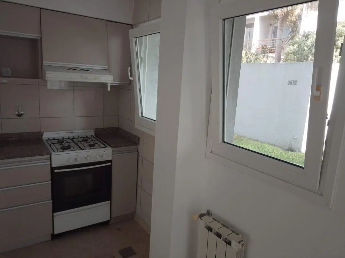 VENTA AMPLIO MONOAMBIENTE EN BARRIO PARQUE BERNAL, QUILMES, PCIA.DE BS.AS 5