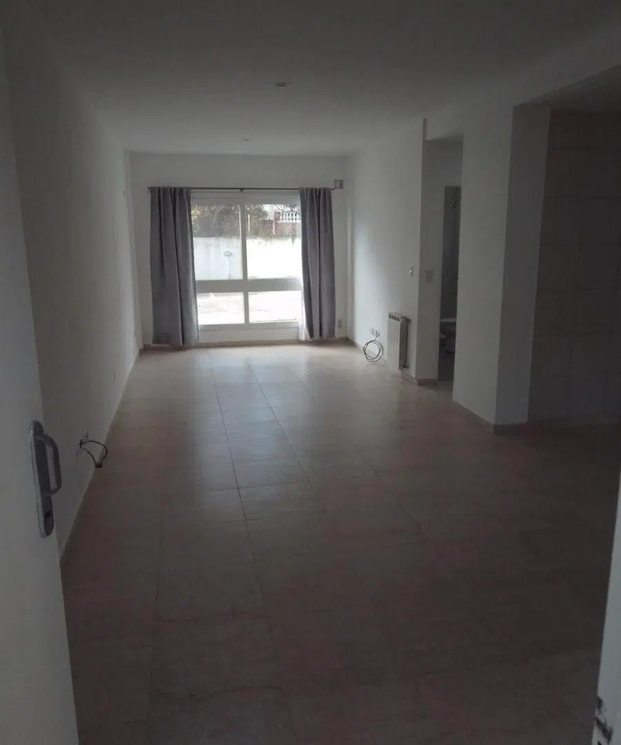 VENTA AMPLIO MONOAMBIENTE EN BARRIO PARQUE BERNAL, QUILMES, PCIA.DE BS.AS 4