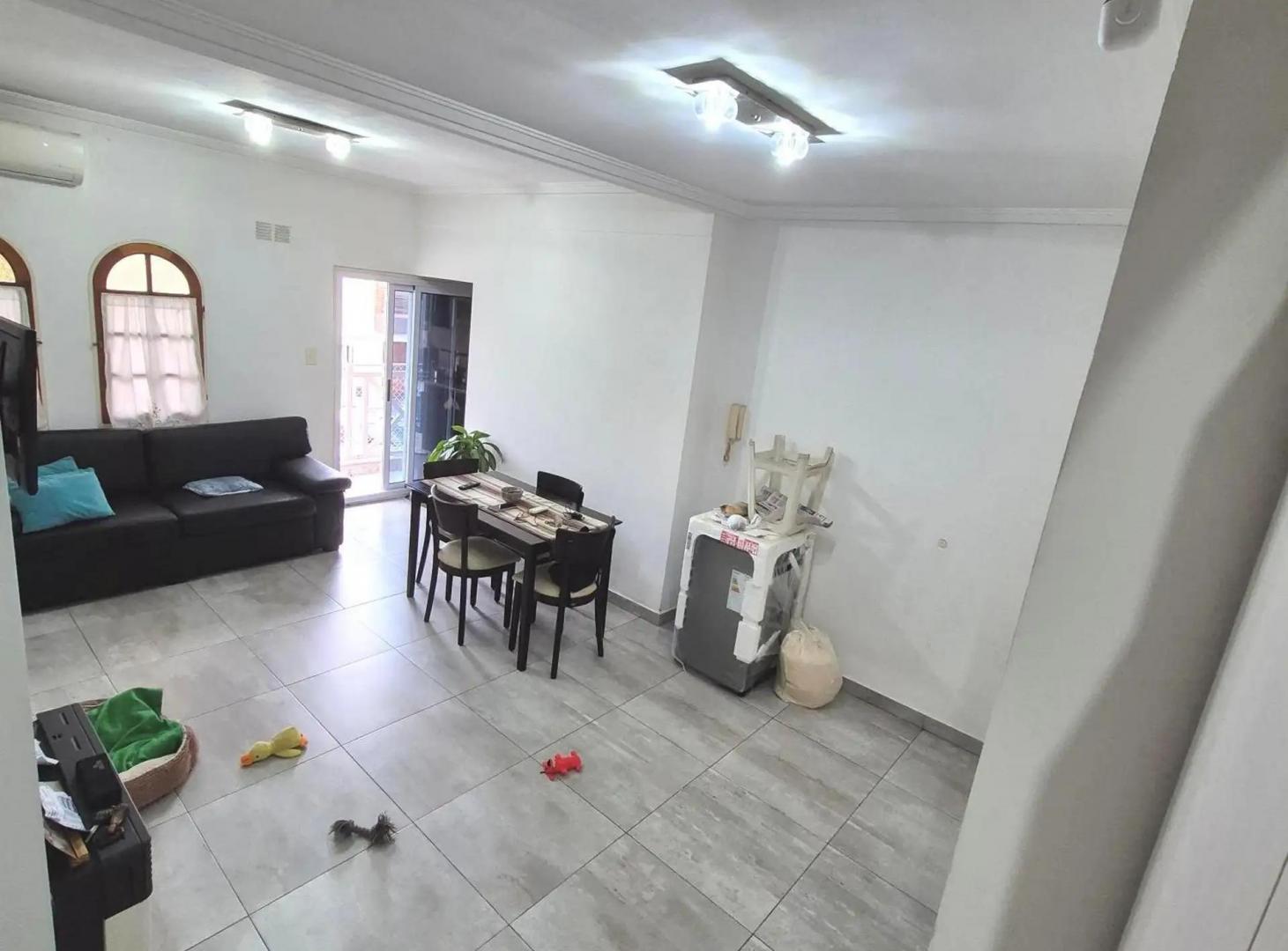 APTO CREDITO ! VENTA PH 3 AMBIENTES PRIMER PISO, LINIERS , APTO CREDITO!!