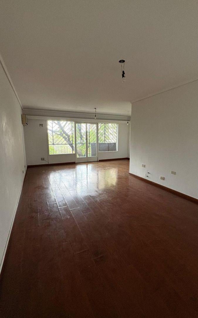 Foto de Venta Semipiso 3 Amb Con Dependencia Balcon Flores Av Avellaneda, imagen 1