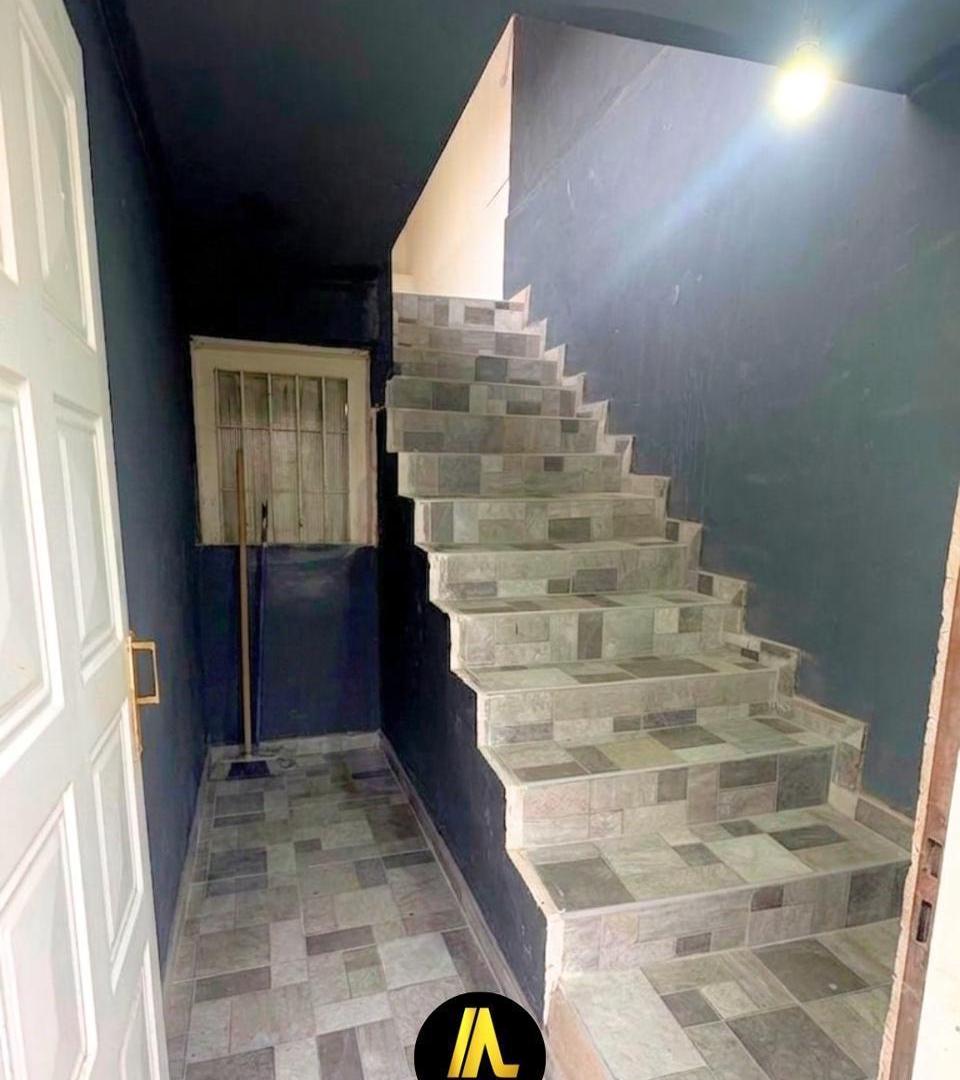 Foto de OPORTUNIDAD EN VENTA PROPIEDAD DUPLEX y 2 DEPARTAMENTOS, imagen 5