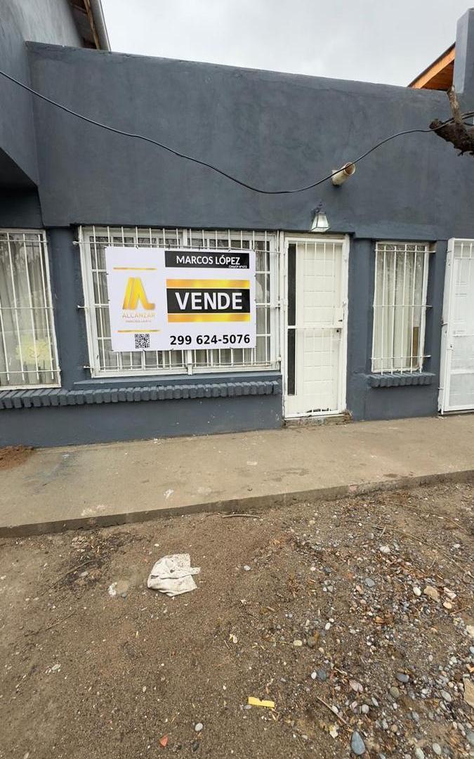 Foto de OPORTUNIDAD EN VENTA PROPIEDAD DUPLEX y 2 DEPARTAMENTOS, imagen 4