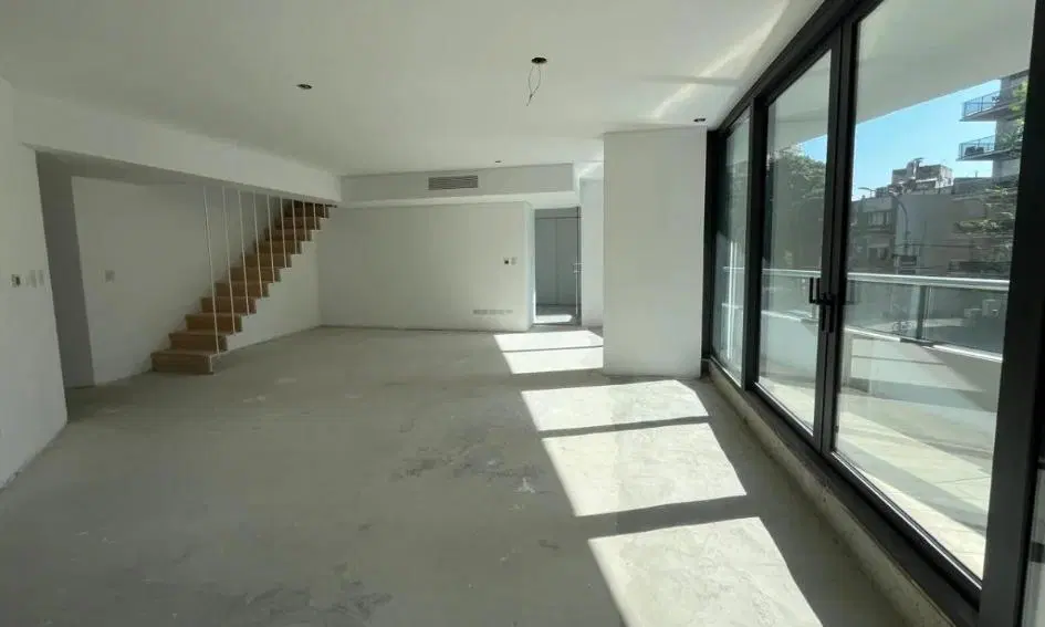 En venta 4 Amb. en duplex Torre Selene Libertador La Lucila 1