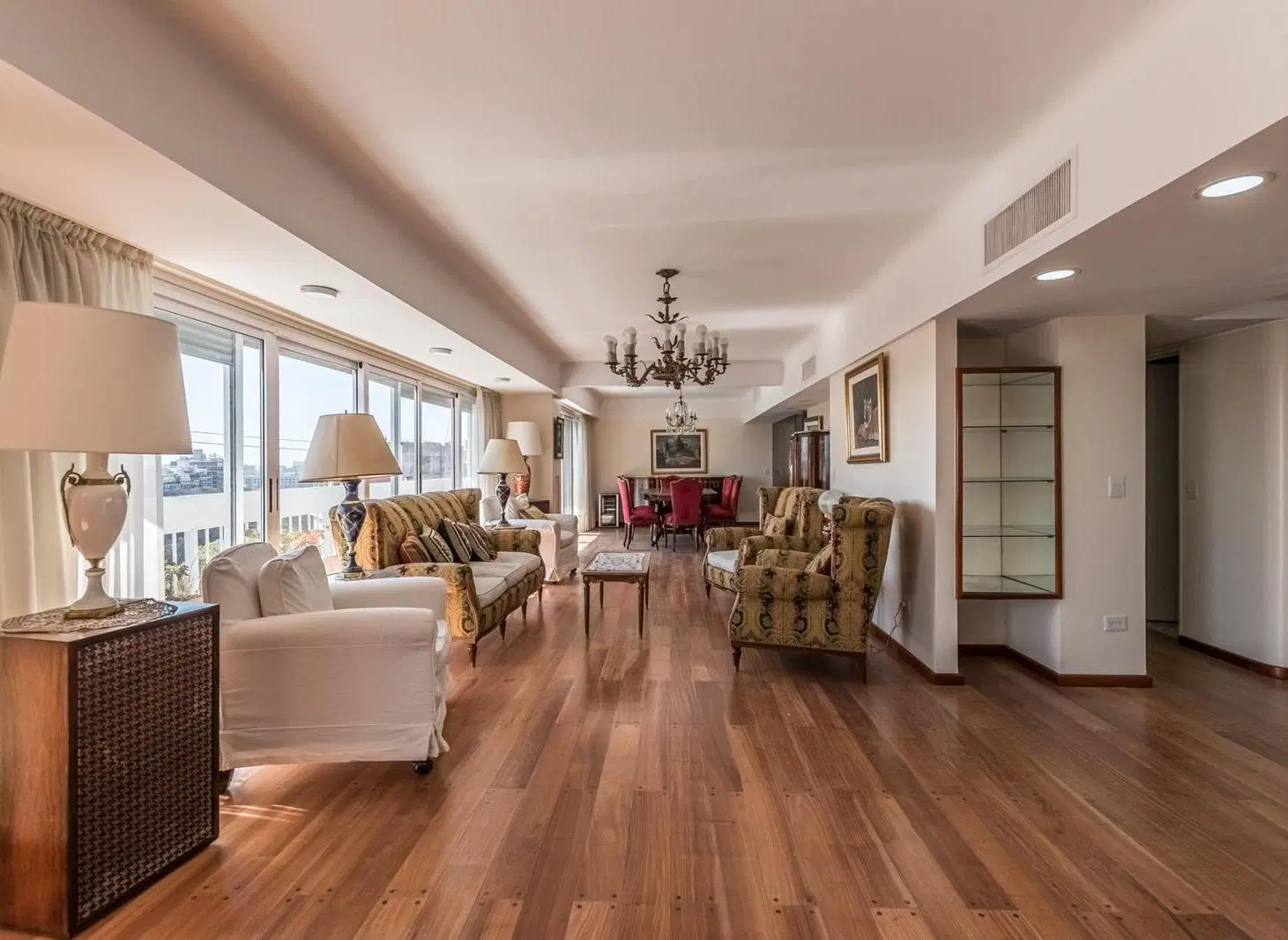 En venta Barrio Parque Pent House vista al rio 3 dorm 2 coch 4