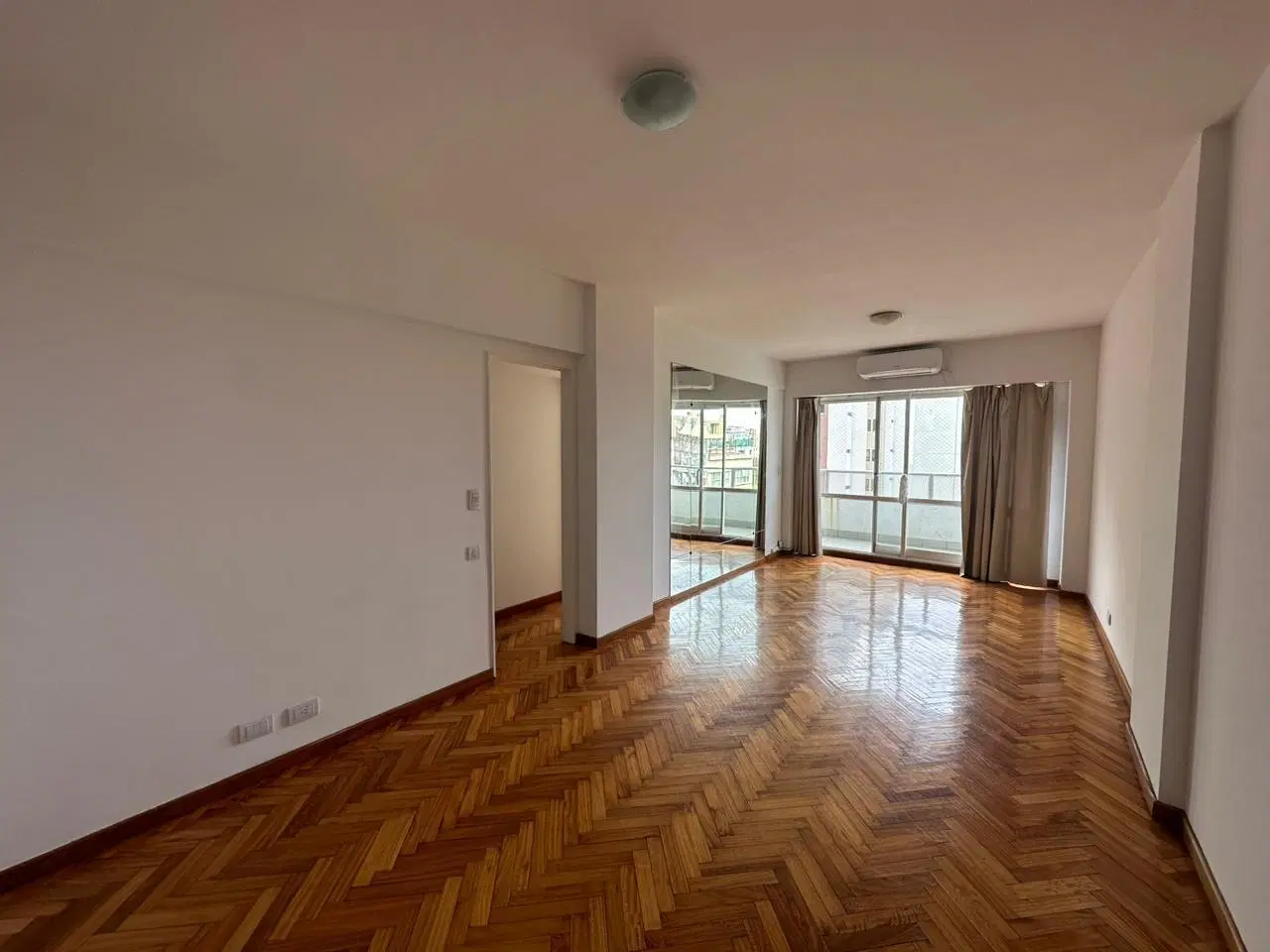 ALQUILER O VENTA DEPTO 3 DORMITORIOS C/COCH EN RECOLETA 2