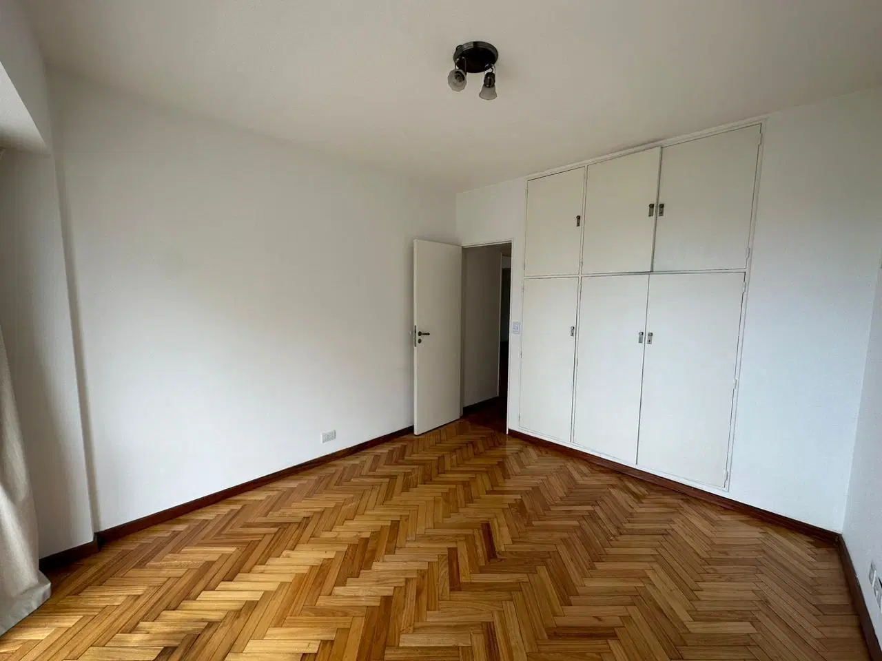 ALQUILER O VENTA DEPTO 3 DORMITORIOS C/COCH EN RECOLETA 5