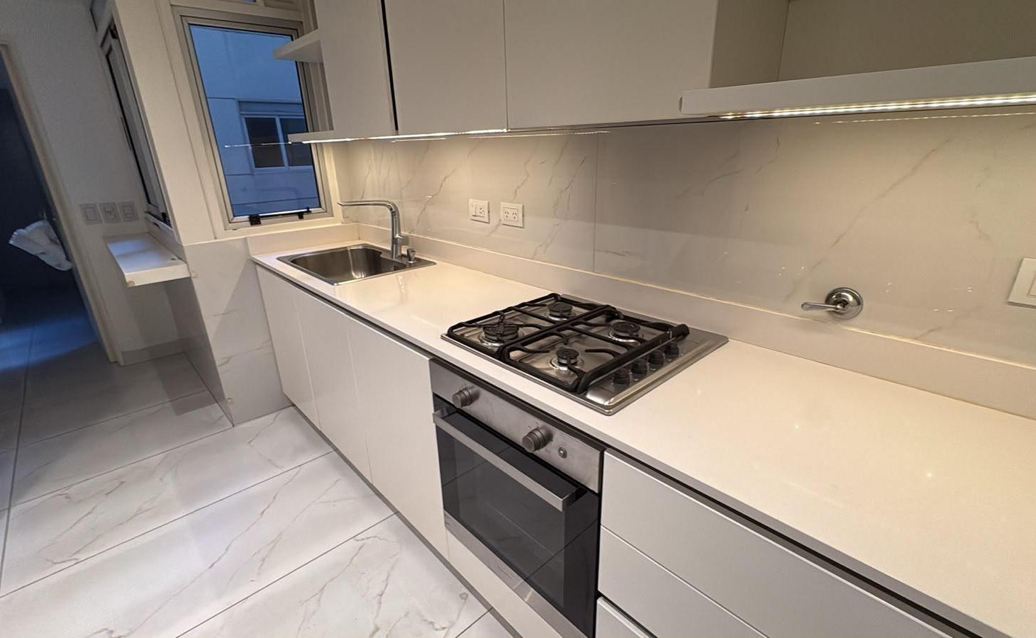 Foto de EN VENTA BELGRANO NUÑEZ SEMIPISO 4 AMBIENTES COCHERA PILETA, imagen 5