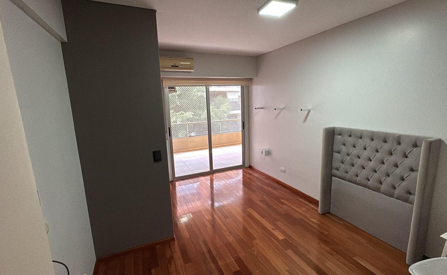 Foto de EN VENTA BELGRANO NUÑEZ SEMIPISO 4 AMBIENTES COCHERA PILETA, imagen 5