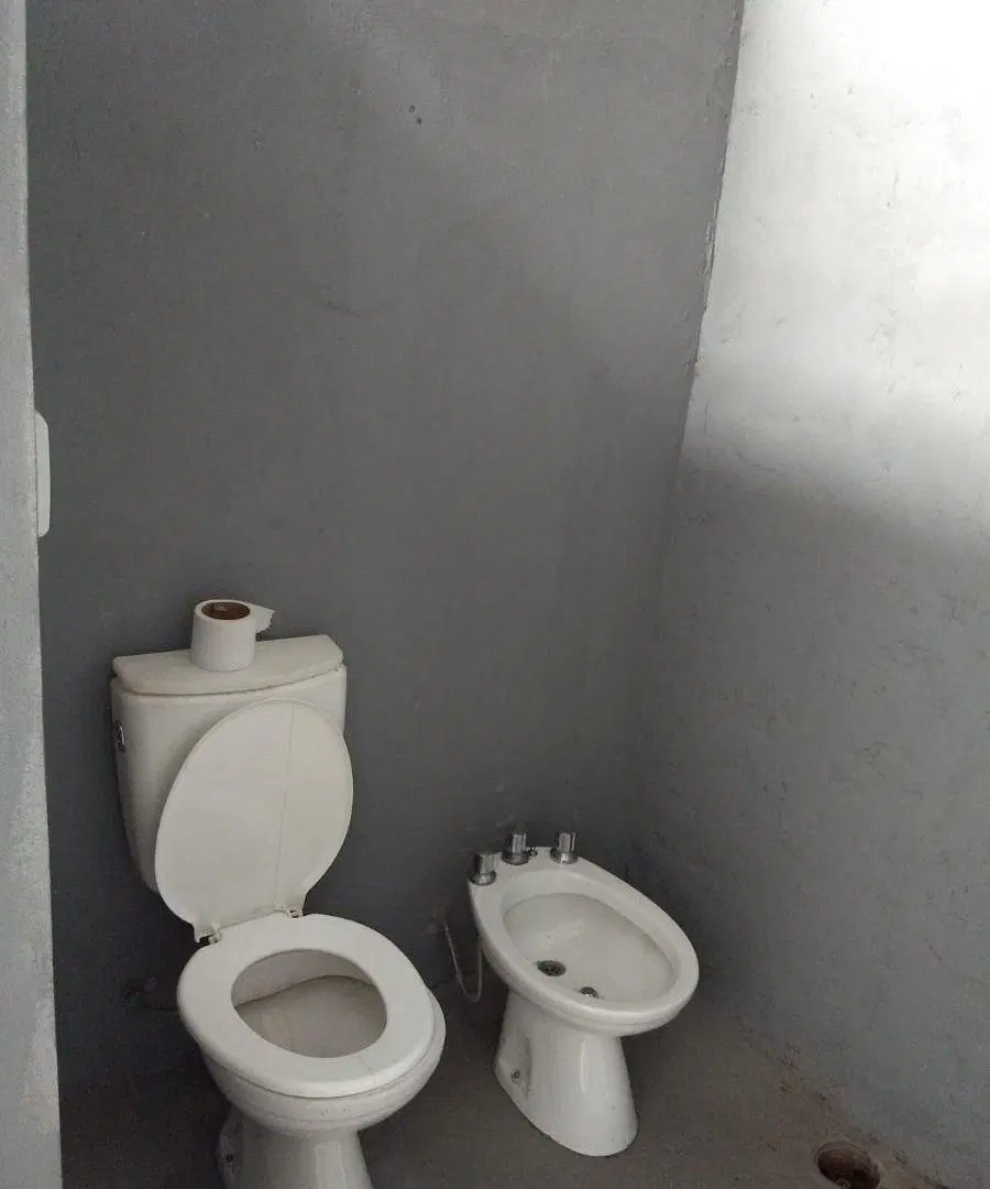 Galpón en alquiler de 260m2 ubicado en La Tablada 3