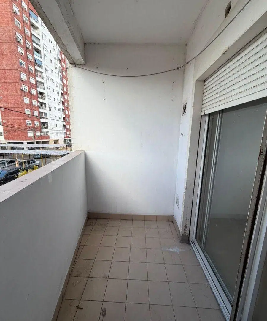 Departamento 3 ambientes en alquiler en las torres de Callao Villa Madero 3