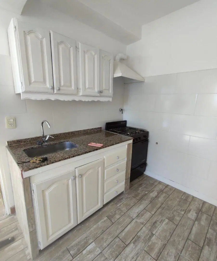 Departamento en alquiler de 2 ambientes en Villa Insuperable sin expensas 5