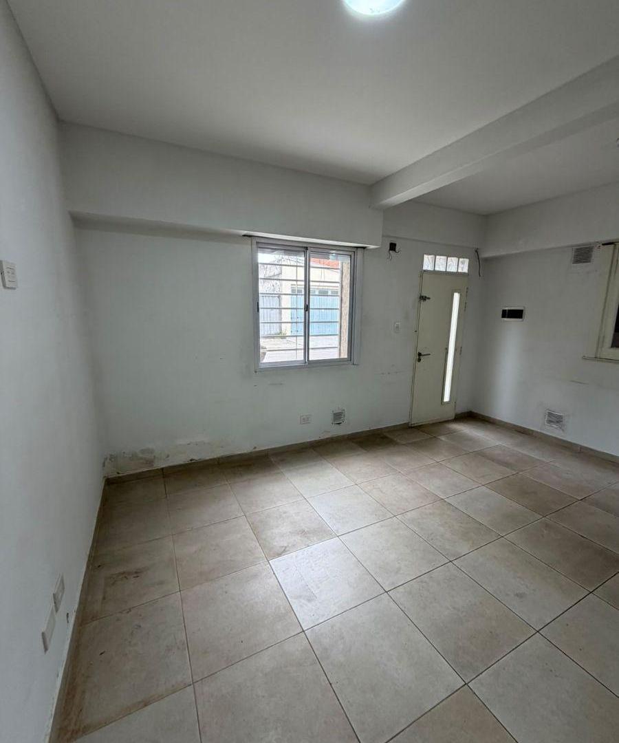 Foto de Alquiler departamento tipo casa 2 ambientes en Villa Madero, imagen 4