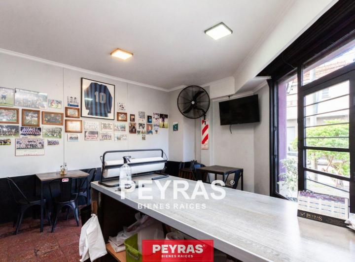 Departamento con Local Comercial 5
