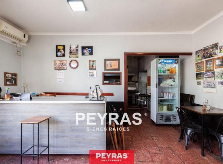 Departamento con Local Comercial 3