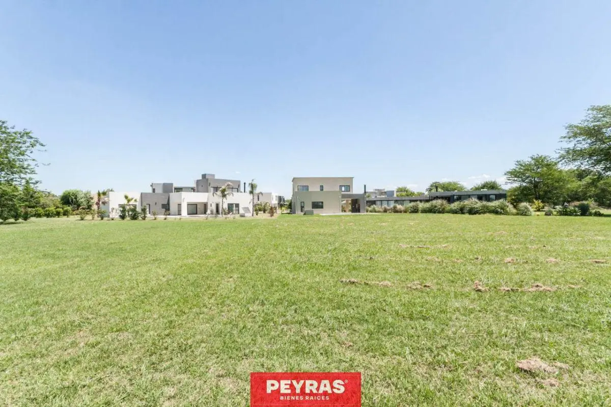 Lote en La Martona – 800 m² 1