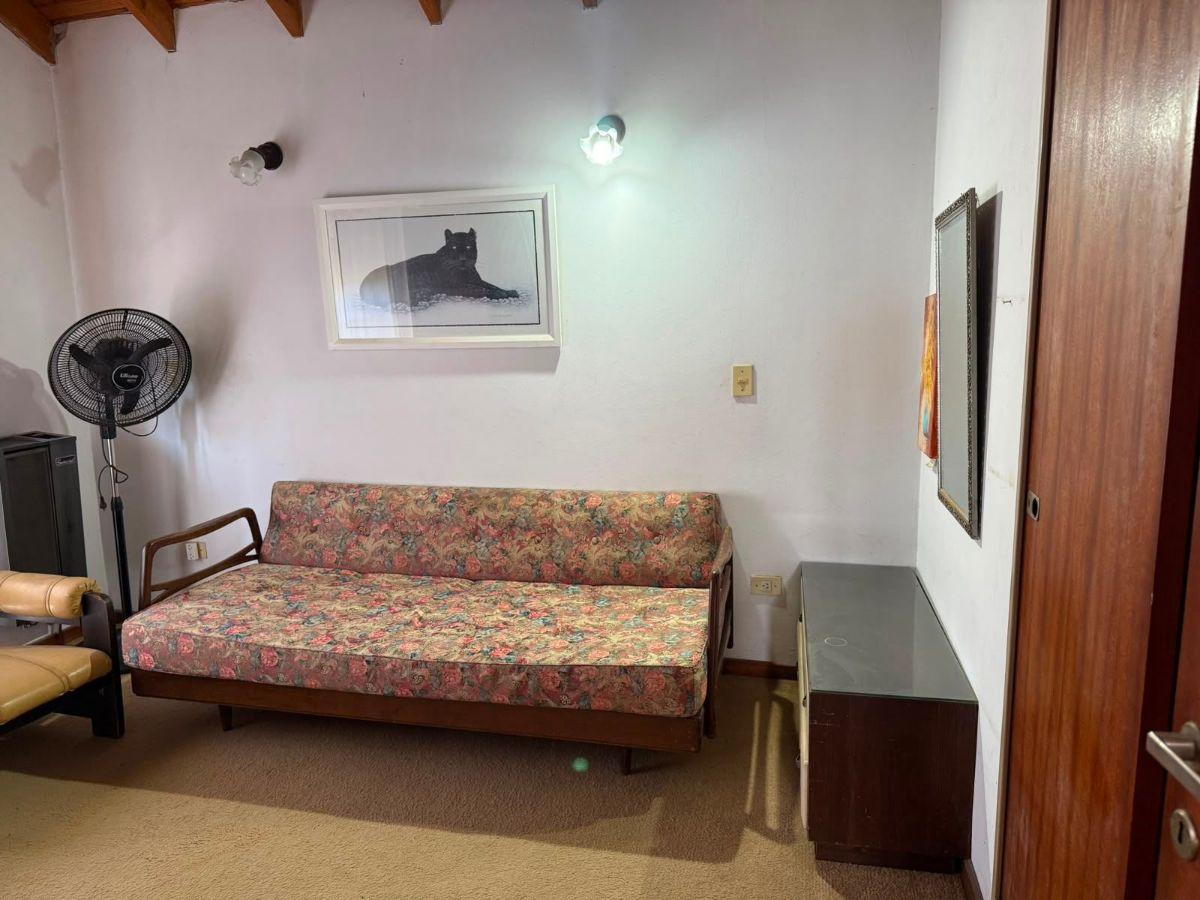 Foto de Alquiler anual – Casa 4 ambientes en Club de Campo La Martona, imagen 3