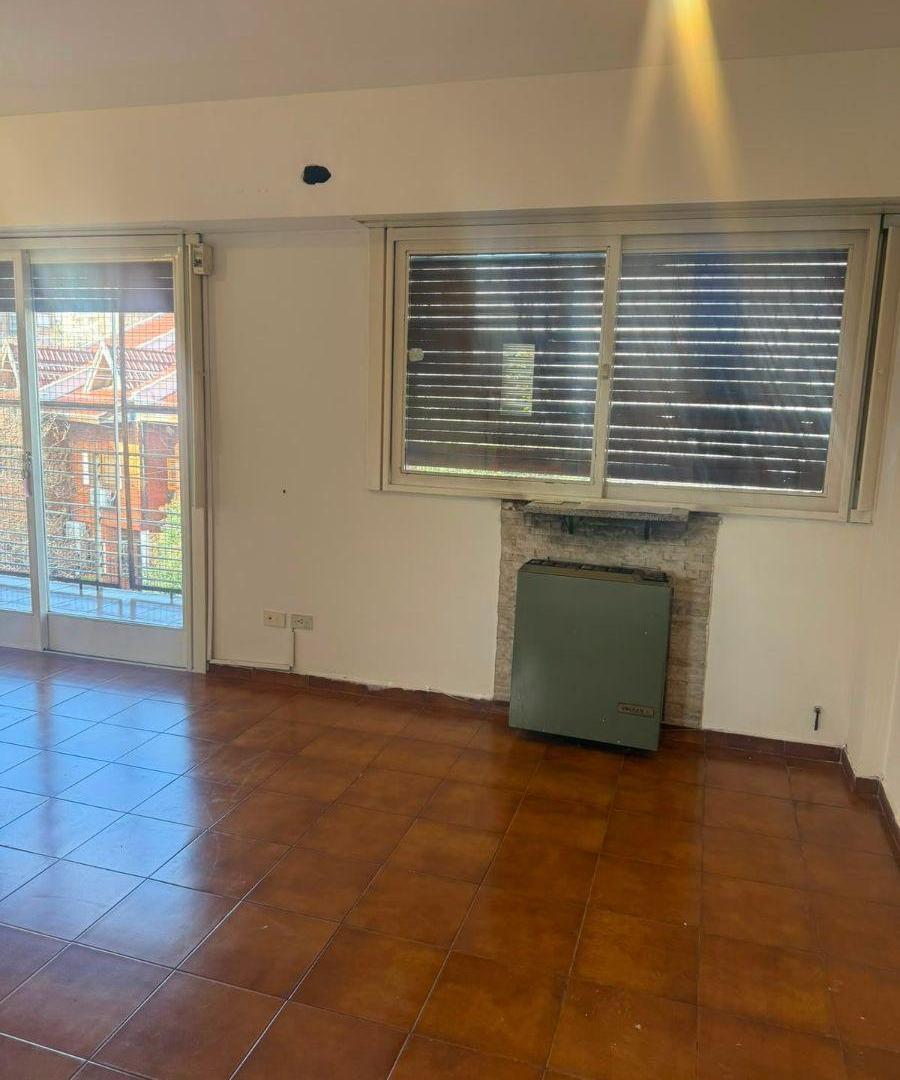 Departamento en alquiler c/ cochera en Lanús Este