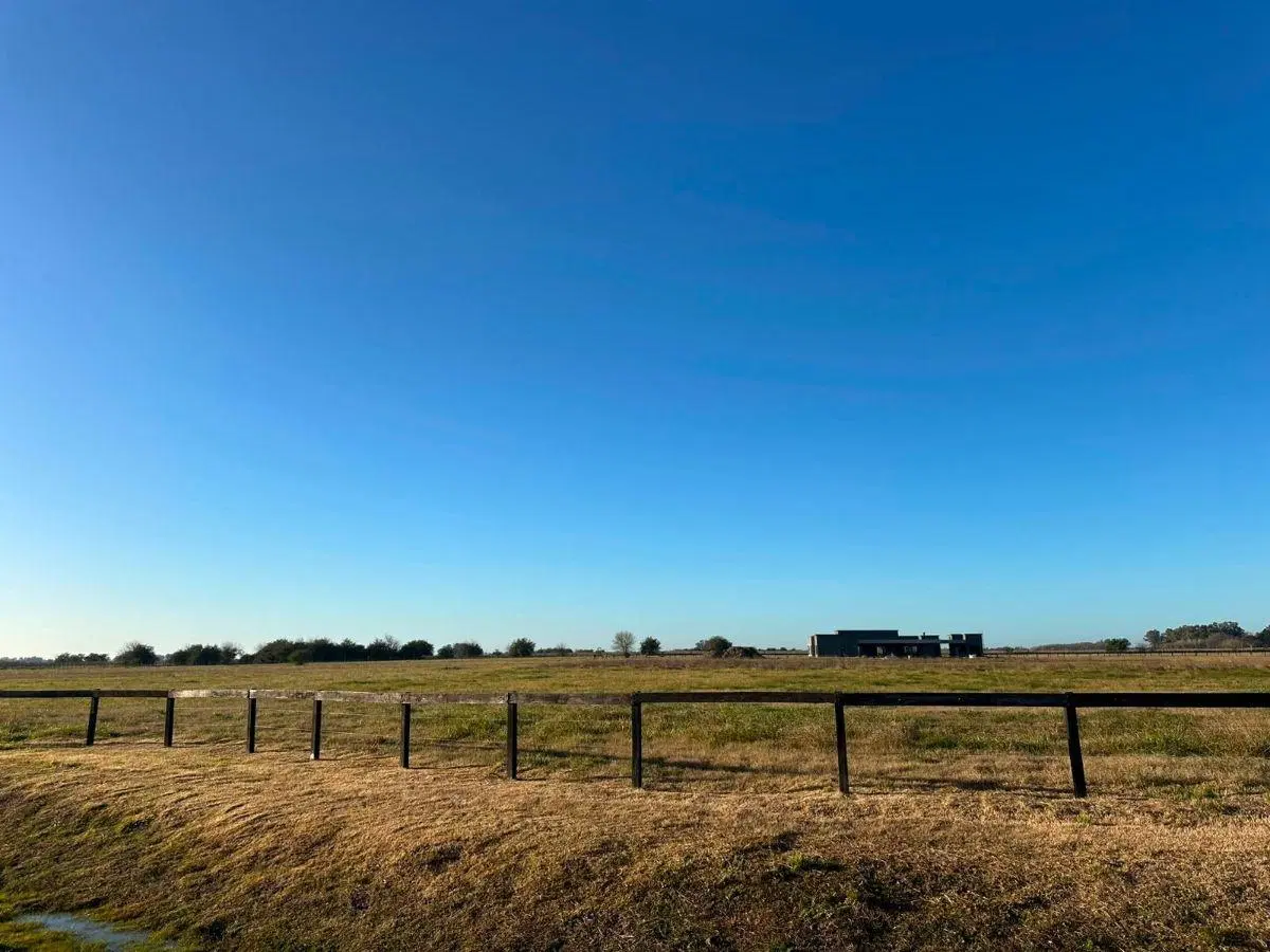 Lote de 11.000 m² en Chacras de La Trinidad | Financiación Disponible 4