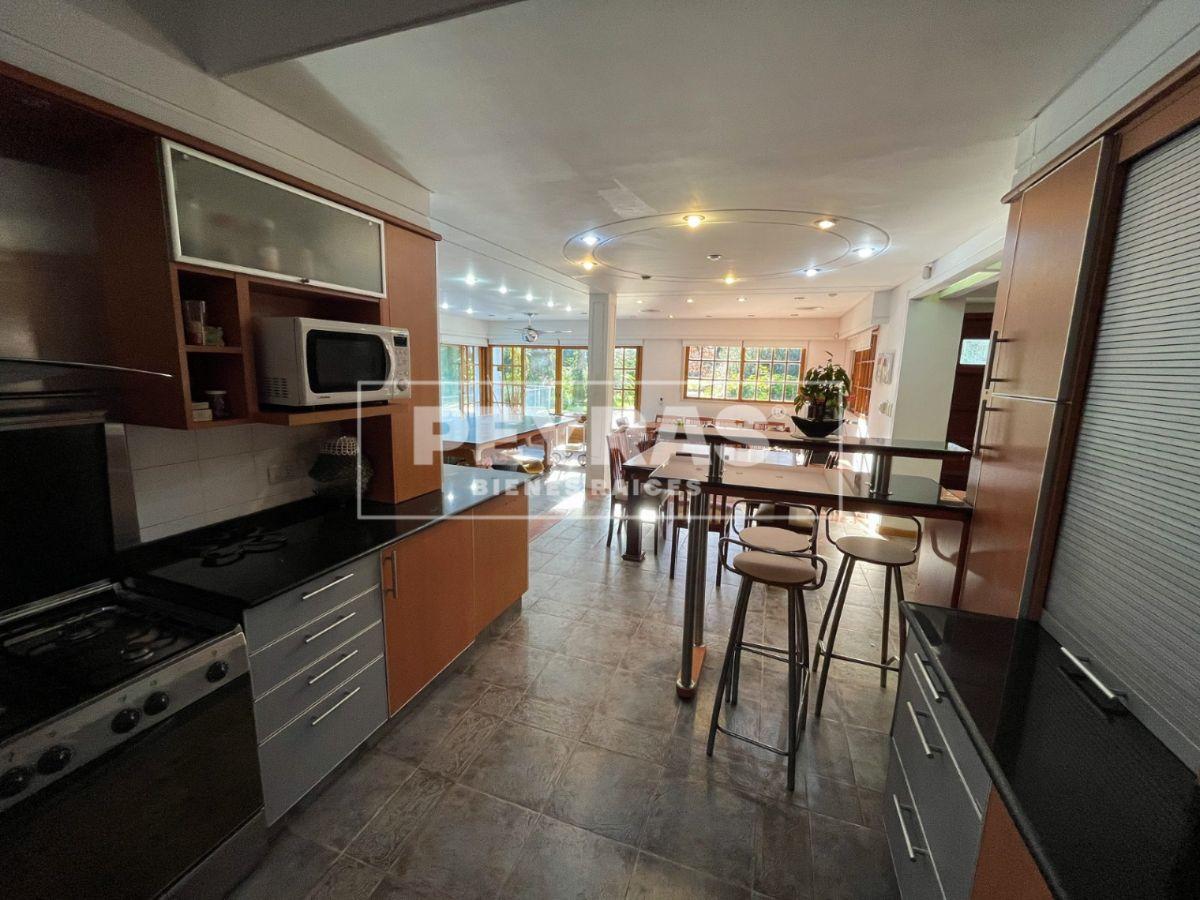 Foto de Casa 5 Ambientes en La Martona - Financiación y Permuta / Parte de Pago, imagen 4